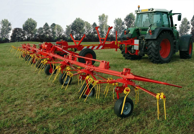 HayMAG TEDDER 36'